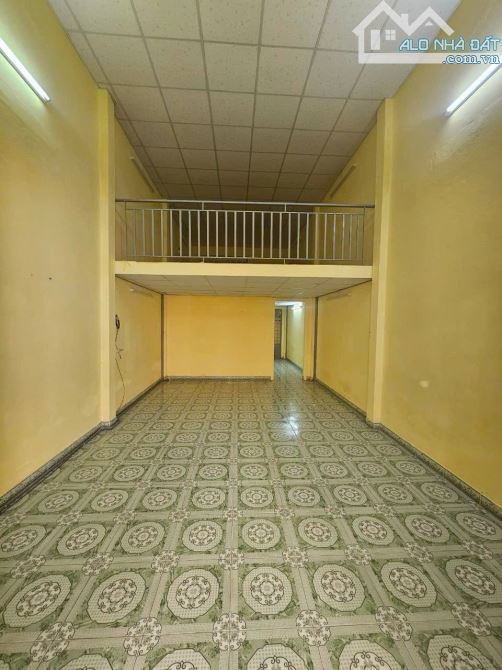 NHÀ TRỆT LỬNG 56M2. 2 MẶT HẺM TRƯỚC SAU THÔNG THOÁNG.  GẦN CHỢ, BỆNH VIỆN HỒNG ĐỨC. GÒ VẤP - 2