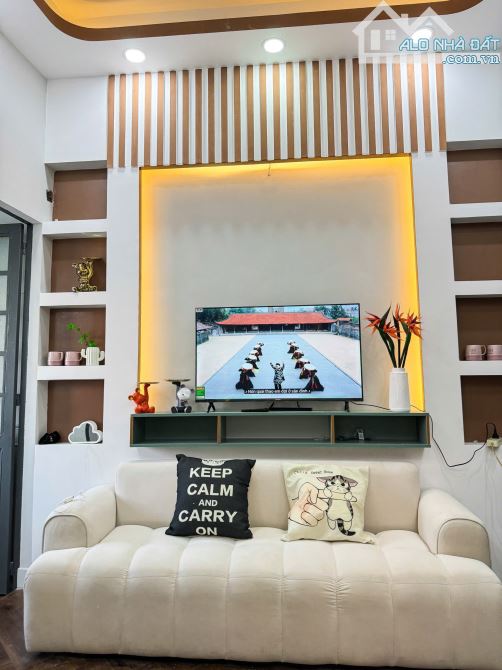 CHO THUÊ CĂN HỘ STUDIO QUẬN 10 GẦN ĐẠI HỌC KINH TẾ - 2