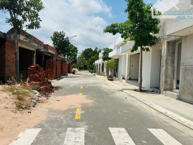 cần bán lô đất tại Châu Đức, đối diện KCN 133M2/ giá 1,39ty - 2