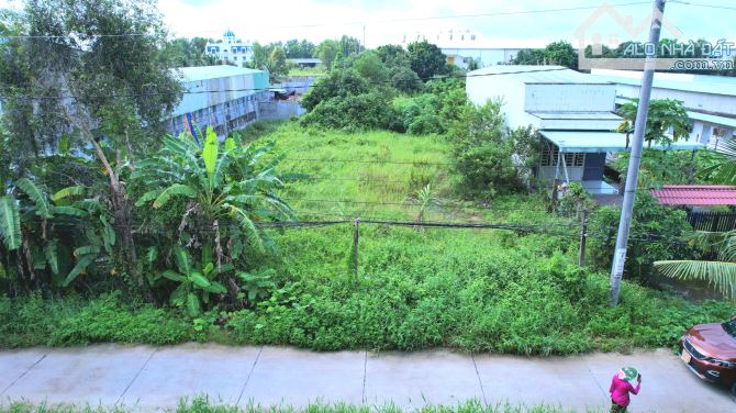 Bán đất tiềm năng – sát KCN Thịnh Phát, view kênh đẹp - 2