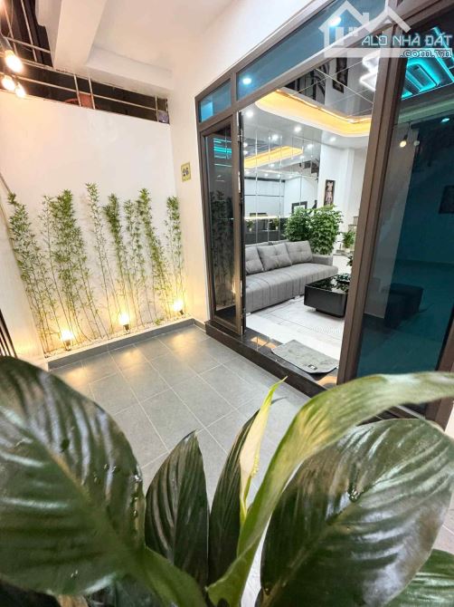 BÁN NHÀ ĐỐNG ĐA– 2 THOÁNG TRƯỚC SAU – FULL NỘI THẤT –LUNG LĨNH 38M² – 4 TẦNG – GIÁ 6.68 TỶ - 2