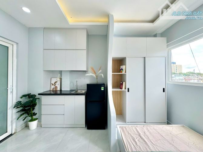 Cho thuê căn hộ ban công, Q1, Đường Nguyễn Văn Cừ, gần ĐH Sài Gòn, ĐH Sư Phạm - 2