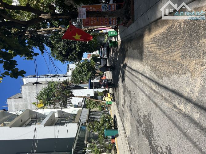 LÔ NGUYỄN XUÂN KHOÁT ĐOẠN SẦM UẤT - ĐỐI LƯNG PHẠM VĂN ĐỒNG 100m2 5*20 CHỈ HƠN 13tỷ - 2
