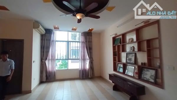 Giảm 200tr- Bán Căn góc đẹp 40m2- 6T- Trần Đăng Ninh- HĐ- đường 2 ô tô tránh- sổ đỏ sẵn - 2