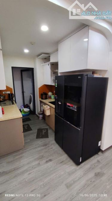 Bán chung cư cao cấp Rose Town 79 Ngọc Hồi, diện tích đẹp, giá tốt nhất khu vực - 2