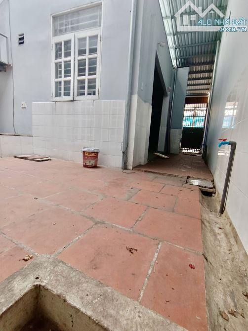 MẶT TIỀN ĐÔNG BẮC CVPM QUANG TRUNG TCH QUẬN 12 GIÁ RẺ 11 TỶ  DIỆN TÍCH 118M2 (6x18 - 2
