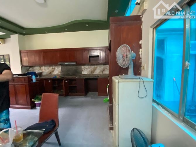Cho thuê nhà đường số 7B, Bình tân khu Tên Lửa, 6 ngủ, 7wc, thang máy, 6x20m - 2