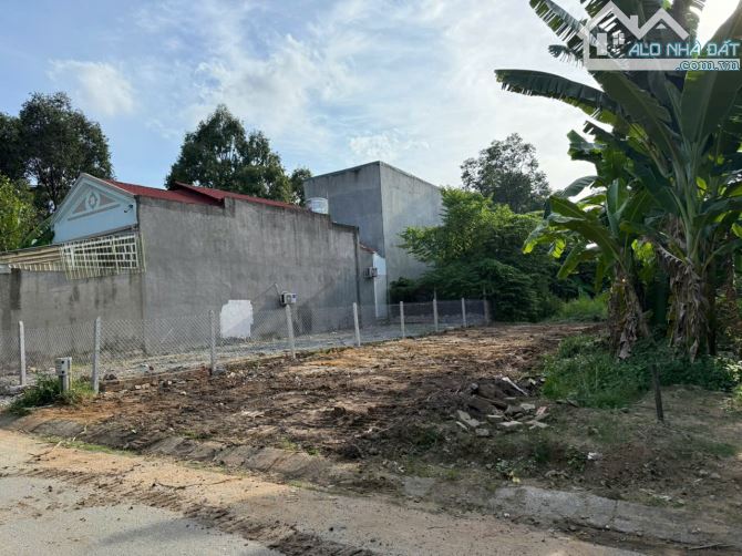 DT 123m(6 x20,5m) giá 5.7 tỷ , đường nhựa 10m, mặt tiền kinh doanh - 2