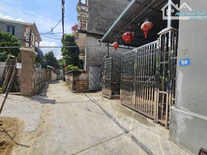 Hiếm!!! Bán nhanh lô đất Tình Quang, DT 70M X MT 4M, Ôtô vào đất, giá đầu tư - 2