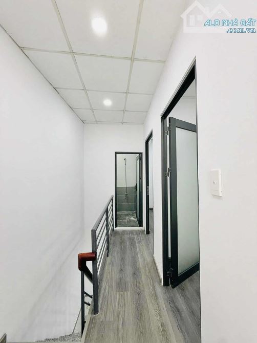 Nhà mới nội thất đẹp, Trần Thánh Tông, Tân Bình, 3.3 tỷ - 2