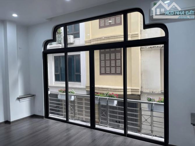 Bán Nhà Phạm Tuấn Tài 55m, 8 Tầng, MT 5m, Ô tô tráng Kinh Doanh - Dòng tiền 60Tr/tháng - 2