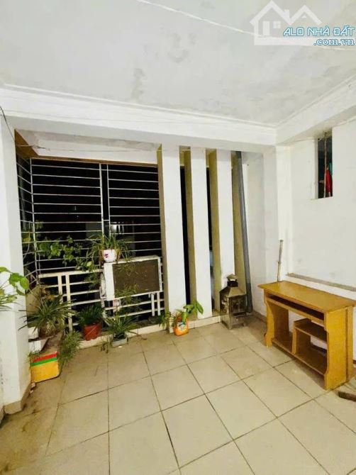QUAN NHÂN THANH XUÂN - DÂN XÂY KHUNG CỘT - MẶT NGÕ THÔNG KINH DOANH - 38m2 x 5 TẦNG - 2