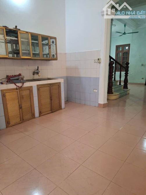 bán nhà An Dương Vương, Tây Hồ  DT 72m², 3 tầng, MT 6m – Gi.á 13.16 tỷ - 2