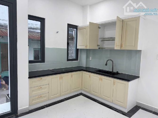 B-án nhà Huỳnh Tấn Phát - ở ngay - 6x15m Q7🏡 - 2