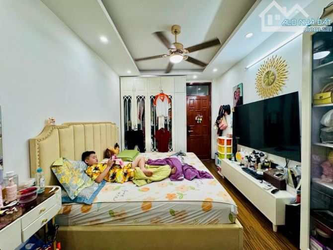 Bán Nhà 5 Tầng, 45M phố Minh Khai, Hai Bà Trưng cách phố 20M chỉ 9.45 Tỷ(TL) - 2