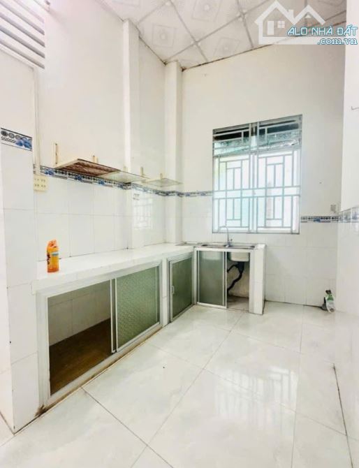 Cá Độ thua lỗ bán nhà ở Trần Thị Cát Bà Điểm 4x20 ( 80m2 ) 910 TRIỆU Sổ hồng riêng đầy đủ - 2