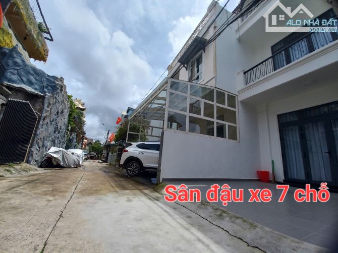 Nhà 4 tầng trung tâm Tp Đà Lạt.Sát bên Điểm du lịch: Biệt thự Hằng Nga - 2