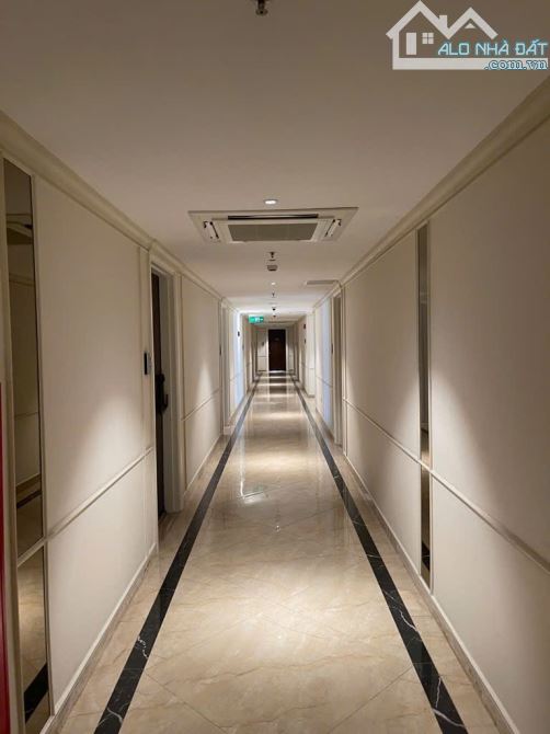 Bán chung cư cao cấp T - Place 33 Hàng Bài, Hoàn Kiếm 9 tầng, DT 60m2 full sổ lâu dài - 2