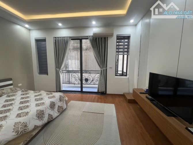 BÁN NHÀ TRUNG TÂM THẠCH BÀN – 45M – 4 TẦNG – GẦN Ô TÔ – 8,2 TỶ,AOEN LONG BIEN - 2