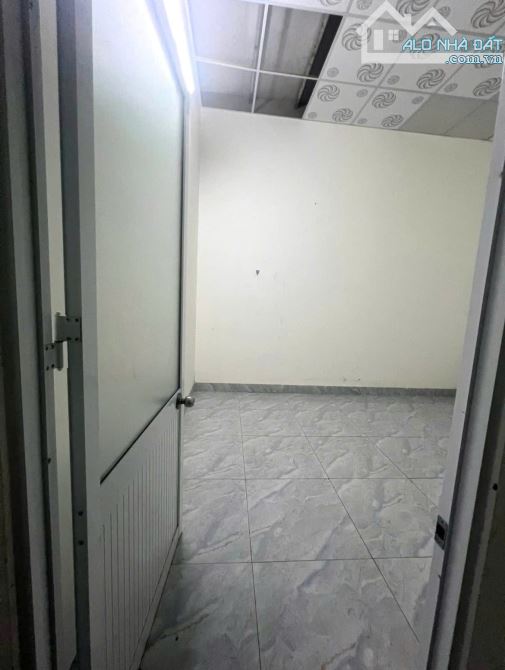 Cho thuê nhà cấp 4 mặt tiền Hai Bà Trưng, Thành Công, Đắk Lắk - 2