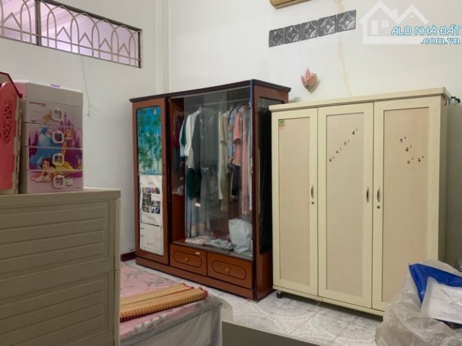 Bán Nhà Mặt Tiền Phạm Thế Hiển Ngay Quốc Lộ 50, 240m2(8x28) Nở Hậu, SHR Không Qui Hoạch - 2