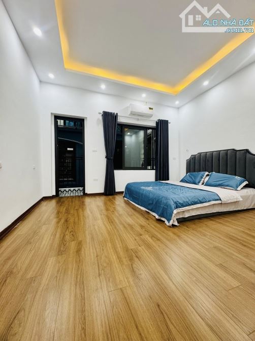 BÁN NHÀ 4 TẦNG NỘI THẤT ĐẸP, THOÁNG TRƯỚC SAU, GẦN MẶT NGÕ THÔNG, TRUNG TÂM HAI BÀ TRƯNG. - 2