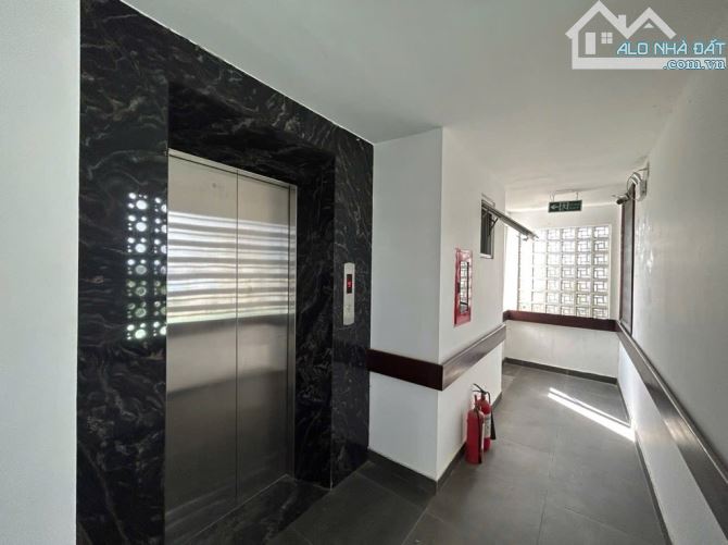 🎉🎉Hàng Hiếm Siêu Hot!  Toà căn hộ đẳng cấp 5* cung đường Mỹ Đa Đông 12 nhiều người săn - 2