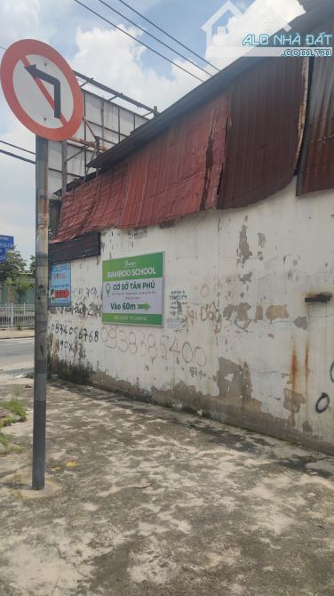Lô Đất 2 mặt tiền Kênh Tân Hoá - 2