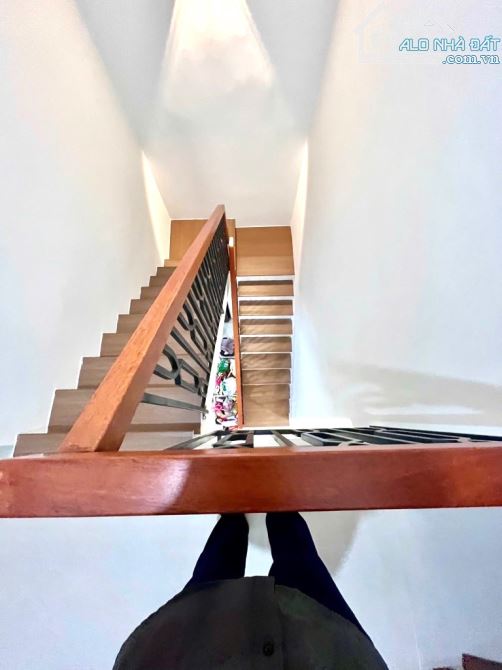 🏡NHÀ 2 TẦNG GIÁP TÂN PHÚ - LÊ VĂN QUỚI - NGÃ TƯ 4 XÃ - 56M2 - NHỈNH 5 TỶ TL. - 2