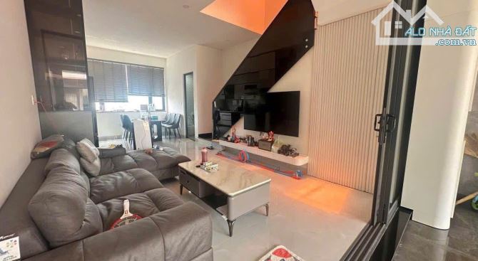 NHÀ 3 TẦNG KHU ĐẤU GIÁ LÊ VỤ: GIÁ 4,8 tỷ - 2