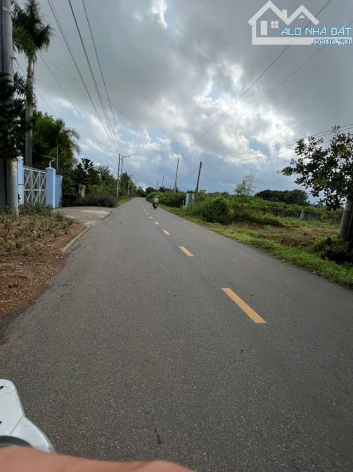 Bán 1000m2 có 200m tc TRUNG TÂM TT ĐẤT ĐỎ ,BRVT - MT NHƯA ĐOÀN TRUNG CÒN THÔNG TỨ HƯỚNG - 2
