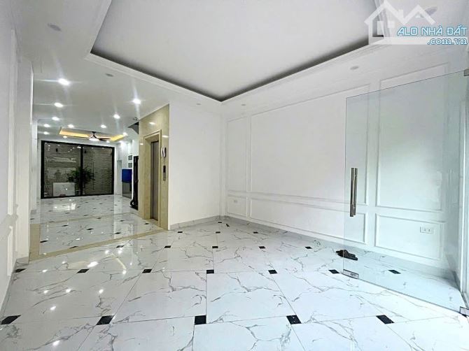 Nhà mới siêu hiếm - Tập thể Đặc công Thanh Trì - 6 tầng thang máy - Ô tô ngủ trong nhà - 2