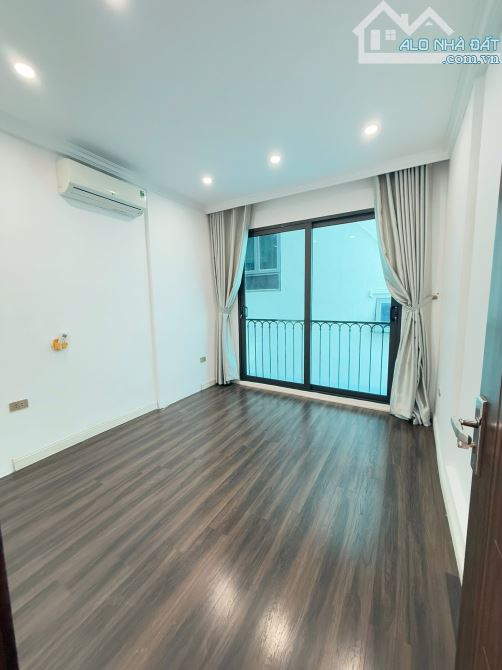🔥Tứ Hiệp Thanh Trì  33m-4 tầng ô tô đỗ cổng - Loanh quanh 6 đồng về tay ngay - 2
