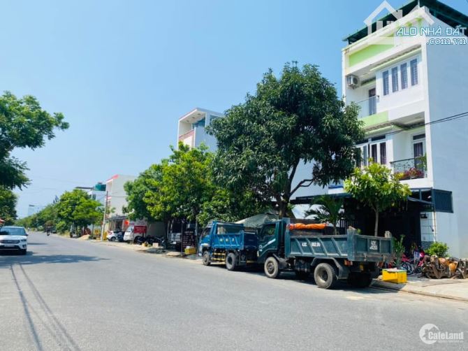 Bán Nhà 3 Tầng 6 Phòng Ngủ Mặt Tiền Đoàn Khuê Khu Nam Việt Á - 2
