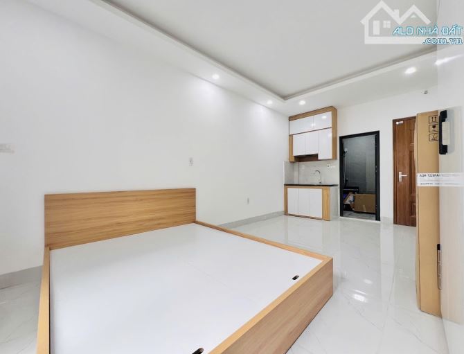 Hơn 7 tỷ. CHDV ngay VĂN TIẾN DŨNG, 9p KK full nội thất. DT 30tr/ tháng. Gần Ô TÔ - 2