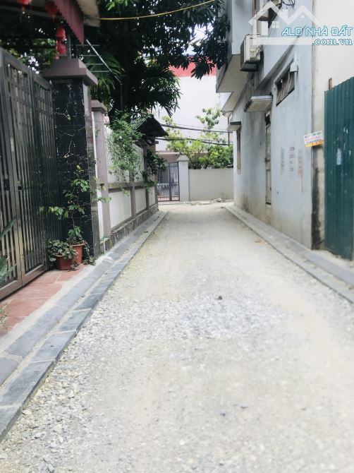 ĐẤT NỀN UY NỖ ĐÔNG ANH, THÔNG Ô TÔ TRÁNH VÀI BƯỚC RA BÌA LÀNG - 2