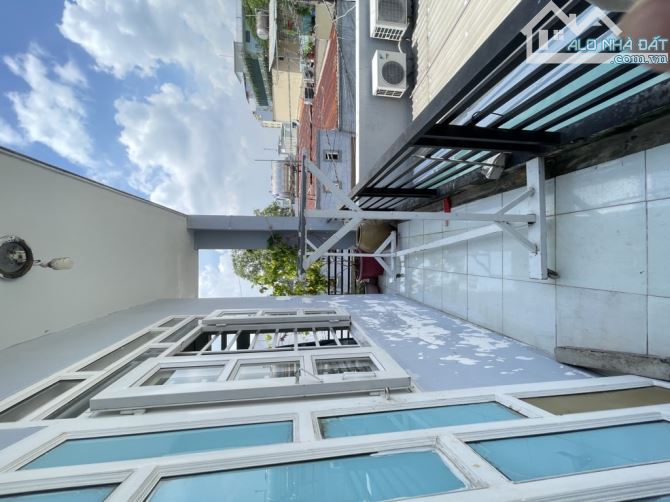 🔥 CHỈ NHỈNH 3 TỶ - NHÀ ĐÚC– GẦN MẶT TIỀN TA13, Q.12 🌹5614B5.65  🏠 DTSD: 4.28 x 15m – 1 - 2