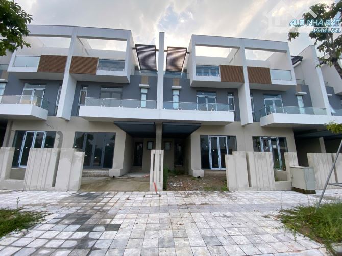 Nhà phố 3 tầng dự án Bgi Topaz downtown Hoàng Quốc Việt ngay trung tâm Tp. Huế - 2