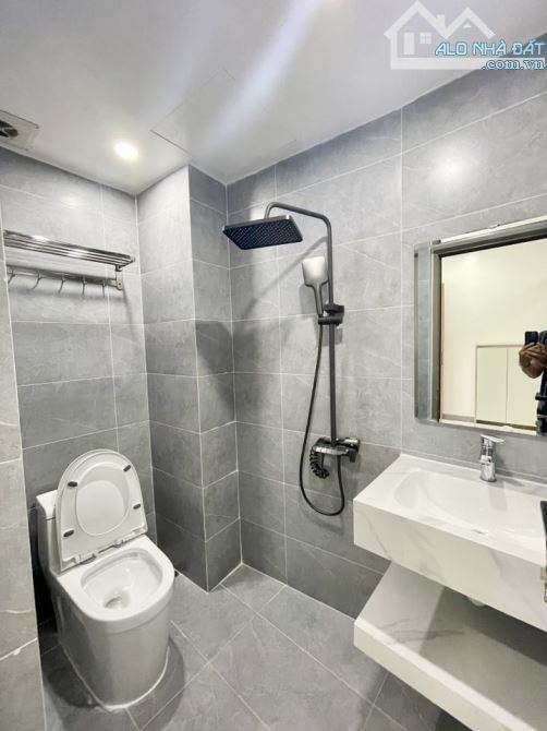 💥Tầng 3 TT ĐH Sư phạm Trần Quốc Hoàn 79m, 3PN, Sửa sang đẹp, chỉ 3.95 tỷ - 2