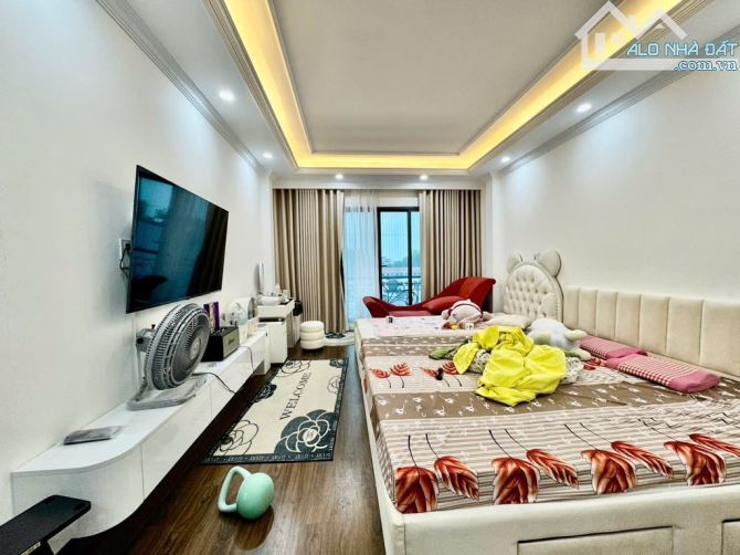 Ô TÔ VÀO NHÀ, 7 TẦNG THANG MÁY, 10M Ô TÔ TRÁNH - 48M, 15 TỶ HƠN - PHÚ DIỄN - 2