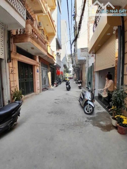 11.65 TỶ - 42M2x4T - NHUỆ GIANG HÀ ĐÔNG - PHÂN LÔ Ô TÔ TRÁNH - Ô TÔ VÀO NHÀ - KINH DOANH - 2
