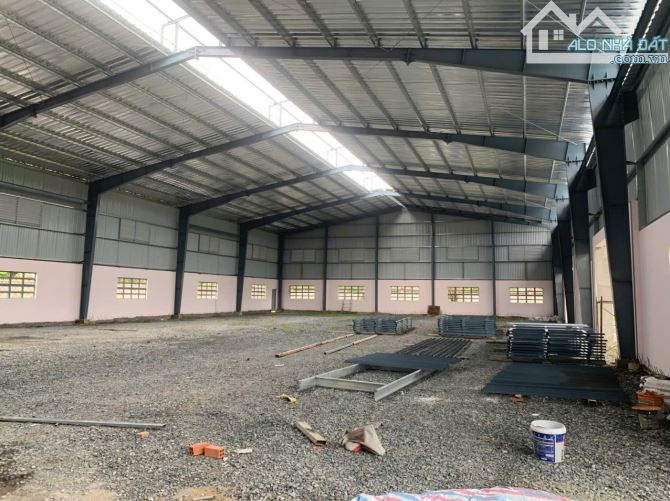 Cho thuê Kho Xưởng 1.680m2 Cần Giuộc - Long An. Xưởng xây mới 100% - 2