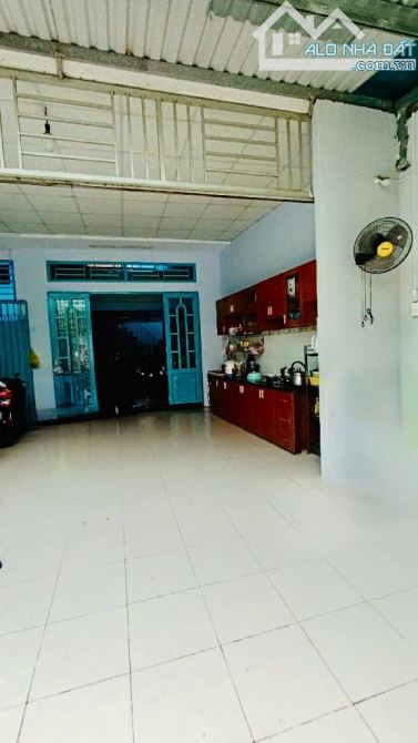 NHÀ DIỆN TÍCH LỚN –  NGANG 5M - MUA GIỮ TIỀN HOẶC XÂY CĂN HỘ DỊCH VỤ - QUẬN 4 - NHINH 6 TỶ - 2