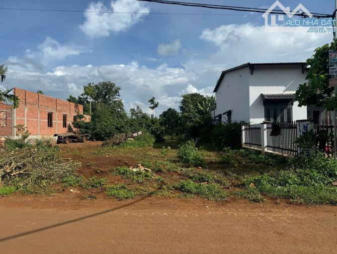 ĐẤT ĐẦU TƯ EATU ĐƯỜNG NHỰA 10M GẦN VÀNH ĐAI 14-26 - Loctran - 2