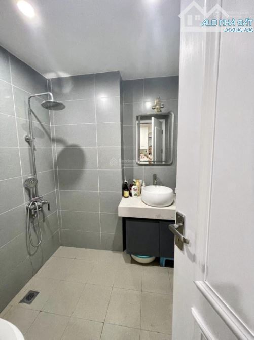 Chính chủ bán 70m 2n2vs tại Roman Plaza Tố Hữu, sổ đỏ, nhỉnh 6 tỷ - 2
