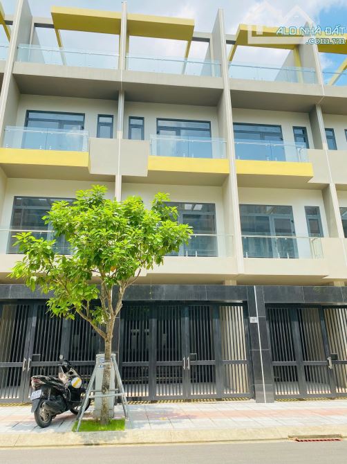 Nhà phố liền kề Làng đại học TPHCM, 60m2, 4 tầng, ngay QL1K giao với đg Thống Nhất 7,5 tỷ - 2