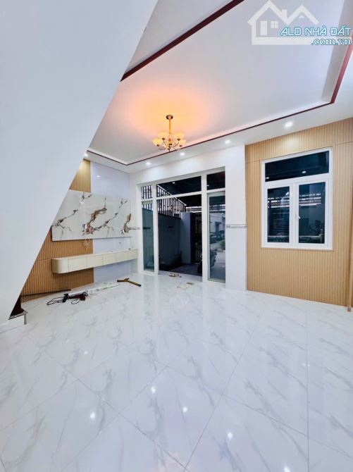 Nhà 2 tầng MẶT TIỀN đường THẠNH LỘC 29 phường Thạnh Lộc Q12 DT 48,5m2 ( 6x13) đường 10m - 2