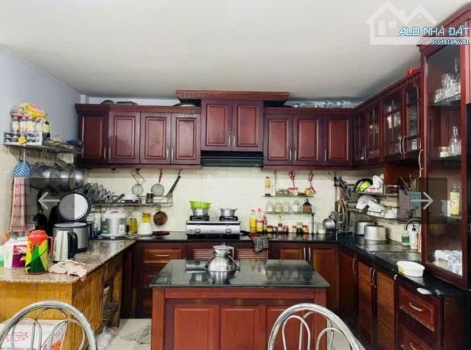 Bán Nhà HXH 5m Cộng Hoà - Tân Bình - Ngang Lớn 100m2  3 Tầng 4PN 5WC Chỉ 13,6 TỶ TL - 2