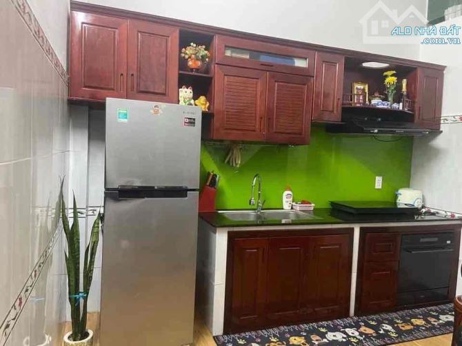 MẶT TIỀN 3 TẦNG ĐỖ QUANG – SÁT NGUYỄN VĂN LINH – KINH DOANH SẦM UẤT - CHỈ 7.x - 2