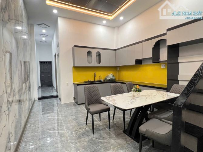 NHÀ Ở NGAY, 4x21, OTO VÔ NHÀ, VỈA HÈ, 4 ĐỒNG TL - 2